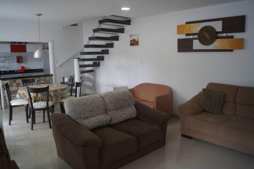 Jardim Vitoria House | Aluguel de casa no Guaruja proximo a praia para temporada