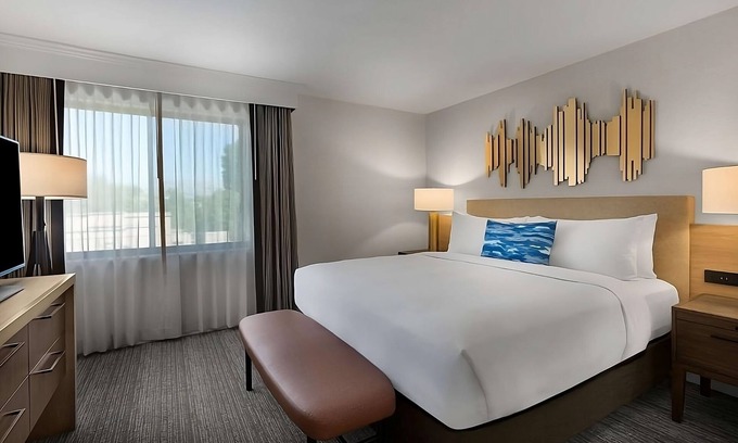 Milpitas Hotel | Always a Great Idea To Unwind! Pet-Friendly, w/Pool, Near River Oaks Park