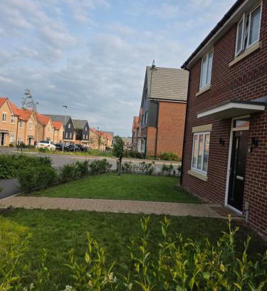 Peterborough House | Alyc-home