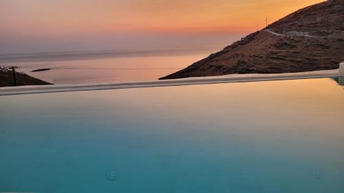 Kithnos Villa | Alyki Luxury Villas
