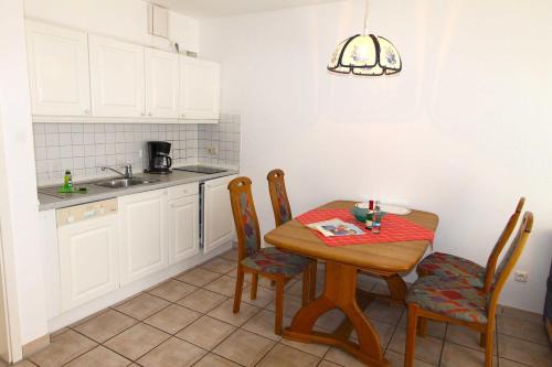 Alt Gaarz Apartment | Am Froschpark Wg F2 nur 200 m vom Strand entfernt