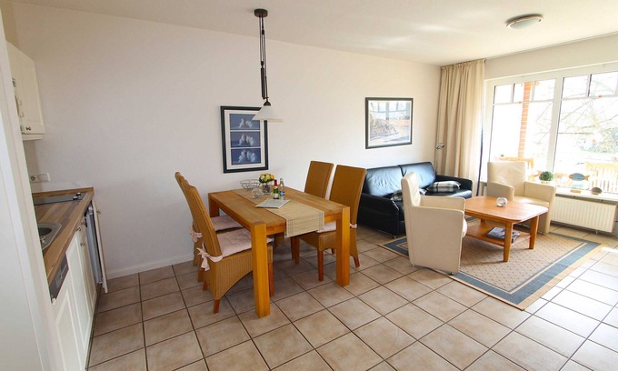 Alt Gaarz Apartment | Am Froschpark Wg. F4 nur 200 m vom Strand Entfernt