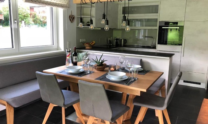 Gosau Apartment | Am Holzmeisterweg 31 "Welzis"