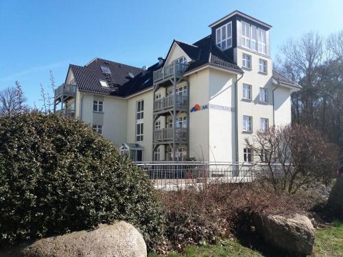 Ostseebad Kuhlungsborn Apartment | Am Weststrand Apartmenthaus Waldeck