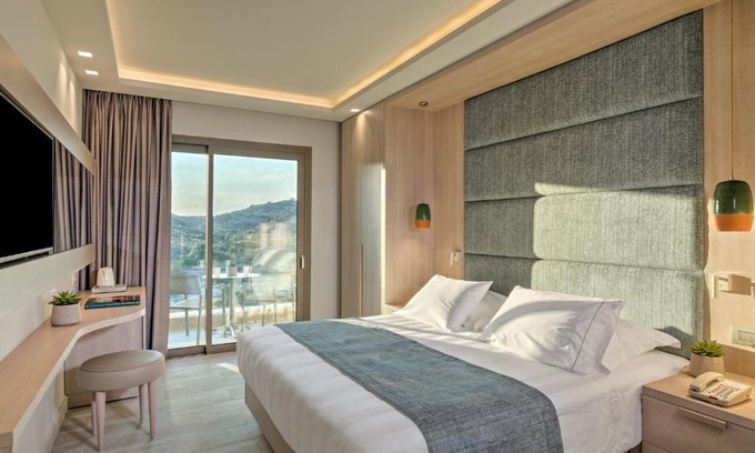Faliraki Resort | Amada Colossos Resort