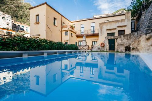 Amalfi Bed & Breakfast | Amalfi Resort