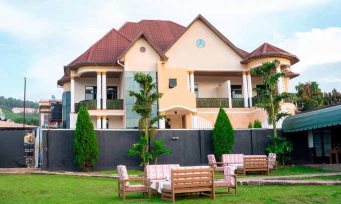 Kigali Hotel | Amariah Villa