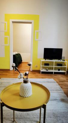 Hernals Apartment | Amarilis - Dolce Duo Homes