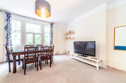 Lewisham Apartment | Amazing 1BD in Victorian house - Lewisham Park