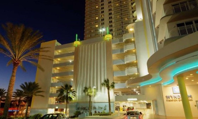 Brush - Stewarts Resort | Amazing 2 Bedroom Deluxe at Wyndham Ocean Walk in Daytona Beach 02/12/21- 02/15/21