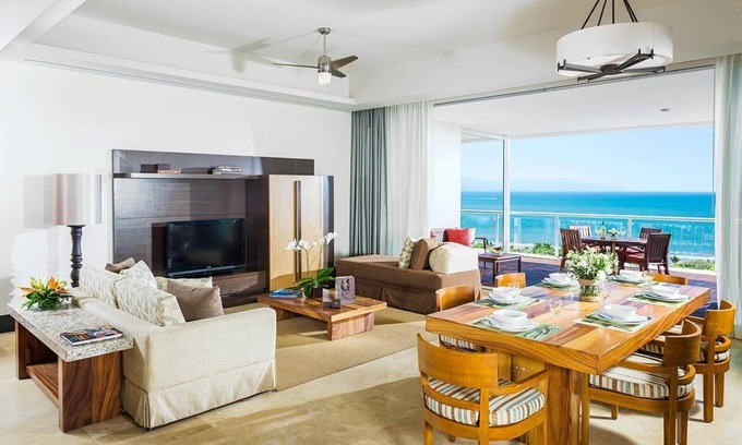 Bucerias Apartment | AMAZING 2 or 1 Bedroom Villa Grand Luxx