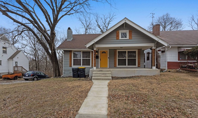 South Kansas City House | Amazing 3bd Troostwood Home in Kansas City, MO near most attractions!