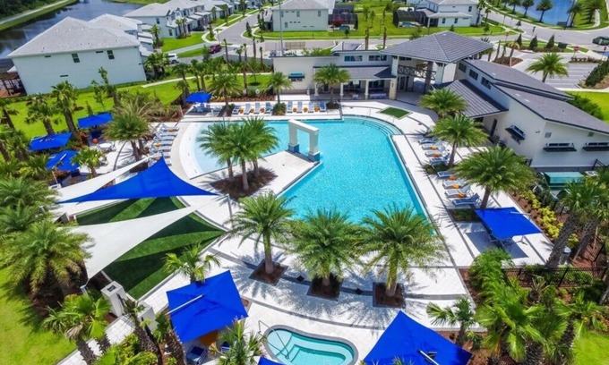 Kissimmee Villa | Amazing 9 Bedroom Sonoma Home Close To Disney