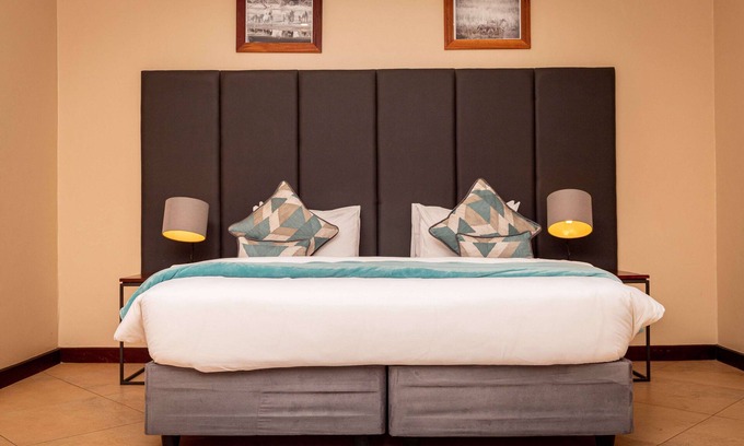 Dar es Salaam Apartment | Amazing and modern Grand Room!