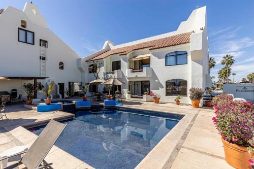 Centro House | Amazing Condo Overlooking Cabo Marina Pool Access