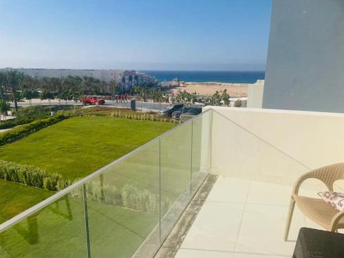 Ad-Dab'ah Apartment | amazing fouka bay 3 bedroom sea view ST5-Ch95-0101