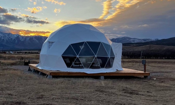 Kamas Cabin | Amazing Geo-deistic Dome with AC and Heat in charming Woodland