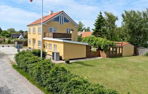 Hvidbjerg Strand House | Amazing Home In Børkop With Wifi