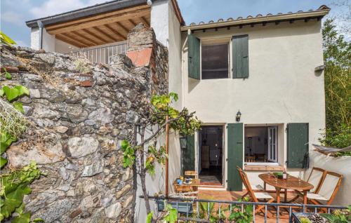 Ceret House | Amazing Home In Ceret With Wifi