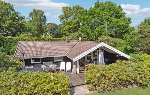 Hornbaek House | Amazing Home In Hornbæk With Kitchen