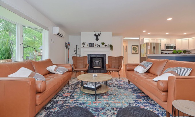 South Casco House | Amazing HUGE 6 bdrm Sebago Lake Waterfront Home