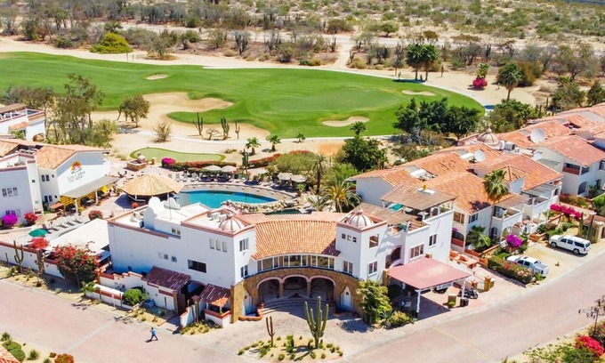 Colonia El Progreso Villa | Amazing King Suite Villa + Terrace