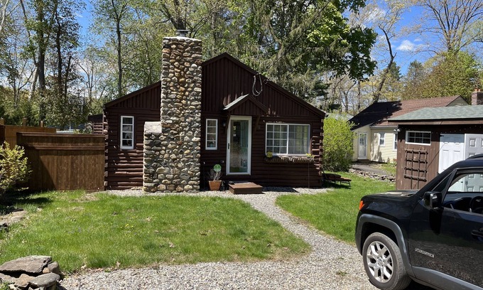Ashford House | Amazing lake house with everything you need!