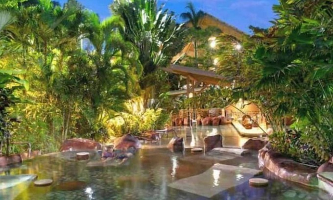 Nuevo Arenal House | Amazing Lake View on 1 Acre. Canopy, Hot Springs & La Fortuna 35-55min drive