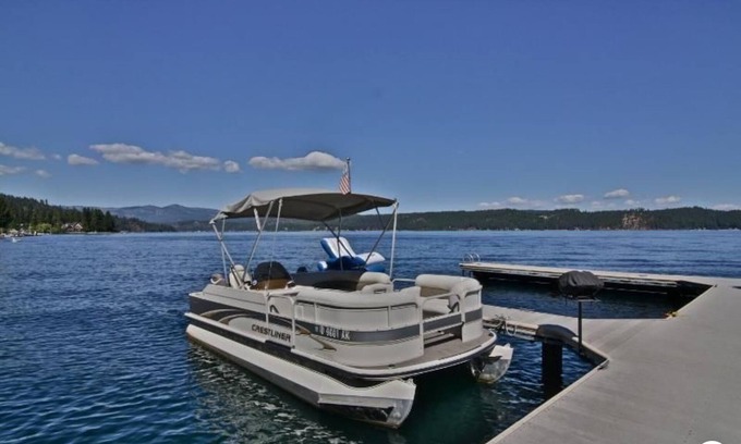 Coeur d'Alene House | Amazing Lake views and Dock ACCESS