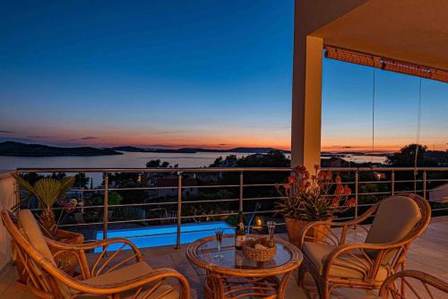 Zaboric Villa | Amazing Mediterranean view Villa Oliva Zaboric