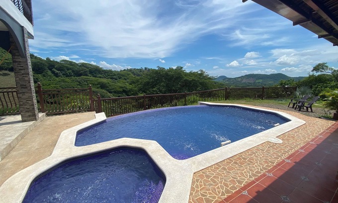 San Miguel House | Amazing Mountain View and great peace and quite