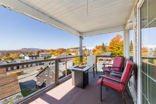 Lake Placid Resort | Amazing Mountain Views Lake Placid & 1980 Olympic Center