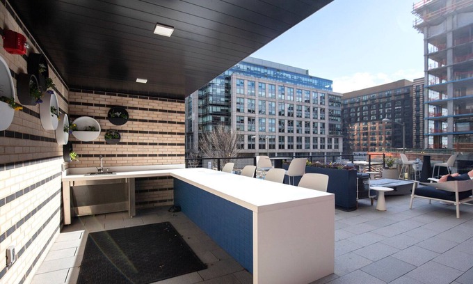 NoMa Apartment | Amazing NoMa 1BR w/W/D, Concierge & Gym, nr Metro, by Blueground