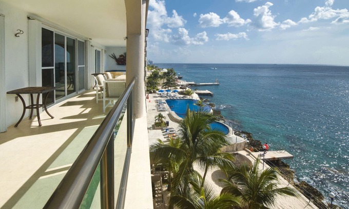 Colonia Andres Condo | Amazing Oceanfront Condo with Views El Cantil 5CN