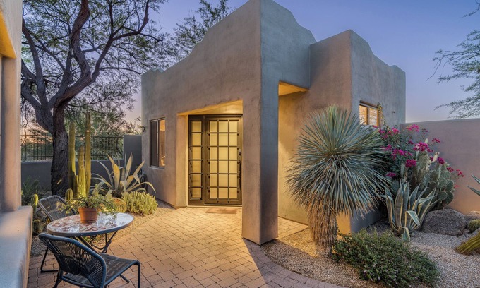 Mirabel Village House | Amazing Oasis w/Stunning Views & Private Hot Tub in Scottsdale, AZ!
