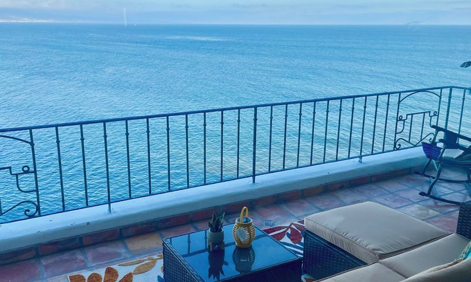 Playas de Rosarito Condo | AMAZING Oceanfront View Huge Luxury Club Marena Condo Rosarito Private BeachSURF
