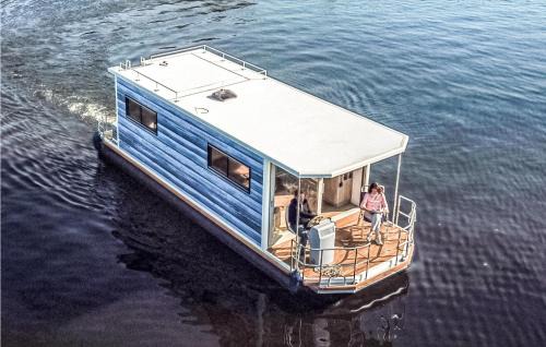 Oberhavel Boat Rental | Amazing Ship In Hennigsdorf