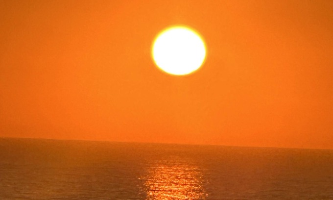 Costa de Oro Apartment | Amazing Sunset Beach Condo