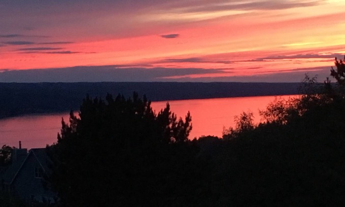 Ithaca Boat Rental | Amazing view of Cayuga Lake
