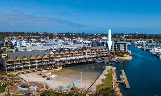 Mandurah Apartment | Amazing Views Dolphin Quay Apartment Mandurah