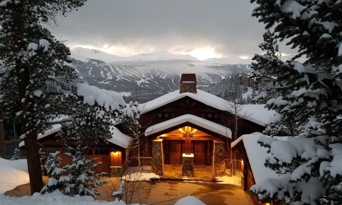 Baldy Mountain Cabin | Amazing views from this Breckenridge Mountain Lodge. Hot Tub, Fire Pit & Shuttle