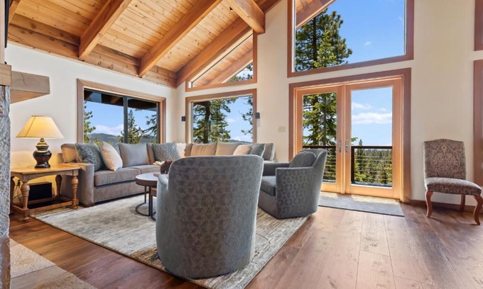 Arnold House | Amazing Views - Modern Home - SH #14