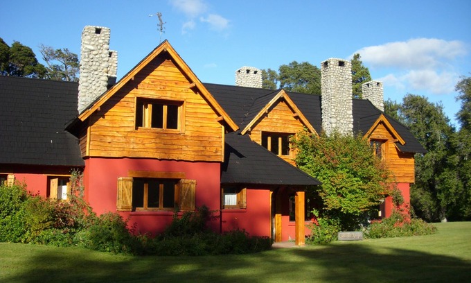 Villa La Angostura Villa | Amazing Villa at Villa La Angostura