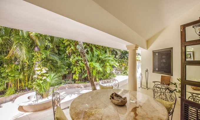 Playacar Beach Villa | Amazing "Villa Dorada" Next to the BEACH with private pool and Free Wifi!
