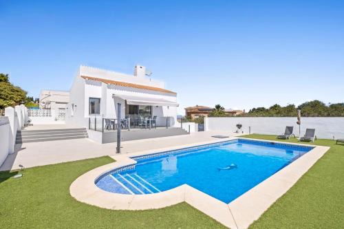 El Faro Villa | Amazing Villa in El Faro
