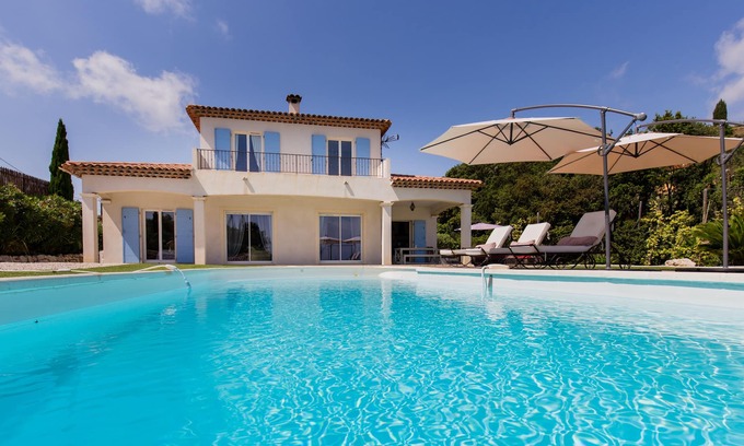 Saint Pierre de Feric Villa | Amazing villa with sea view, pool and character