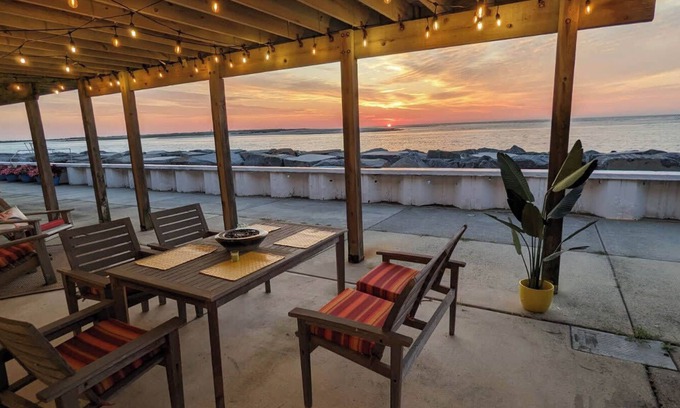 Anglesea Condo | Amazing Waterfront View- Relax in Anglesea
