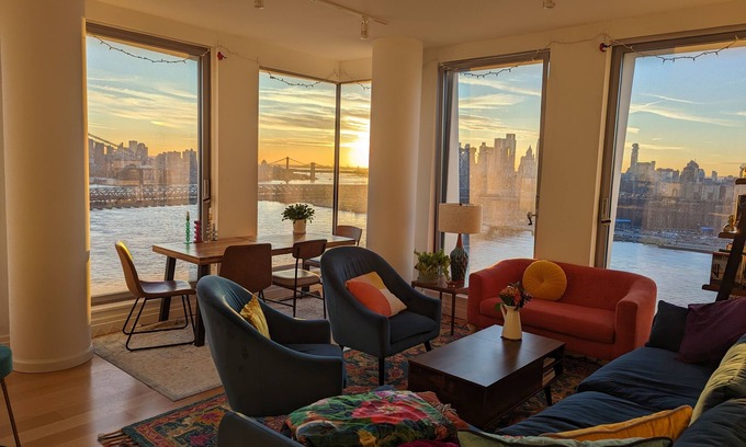 Williamsburg Apartment | Amazing Williamsburg 2 bedroom apartment available for March sublet