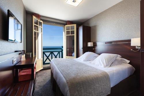 Courtoisville-Sillon-Moka Hotel | Ambassadeurs Logis Hotel