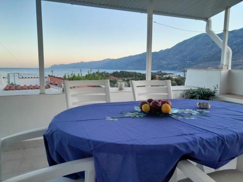 East Mani House | ambelos view